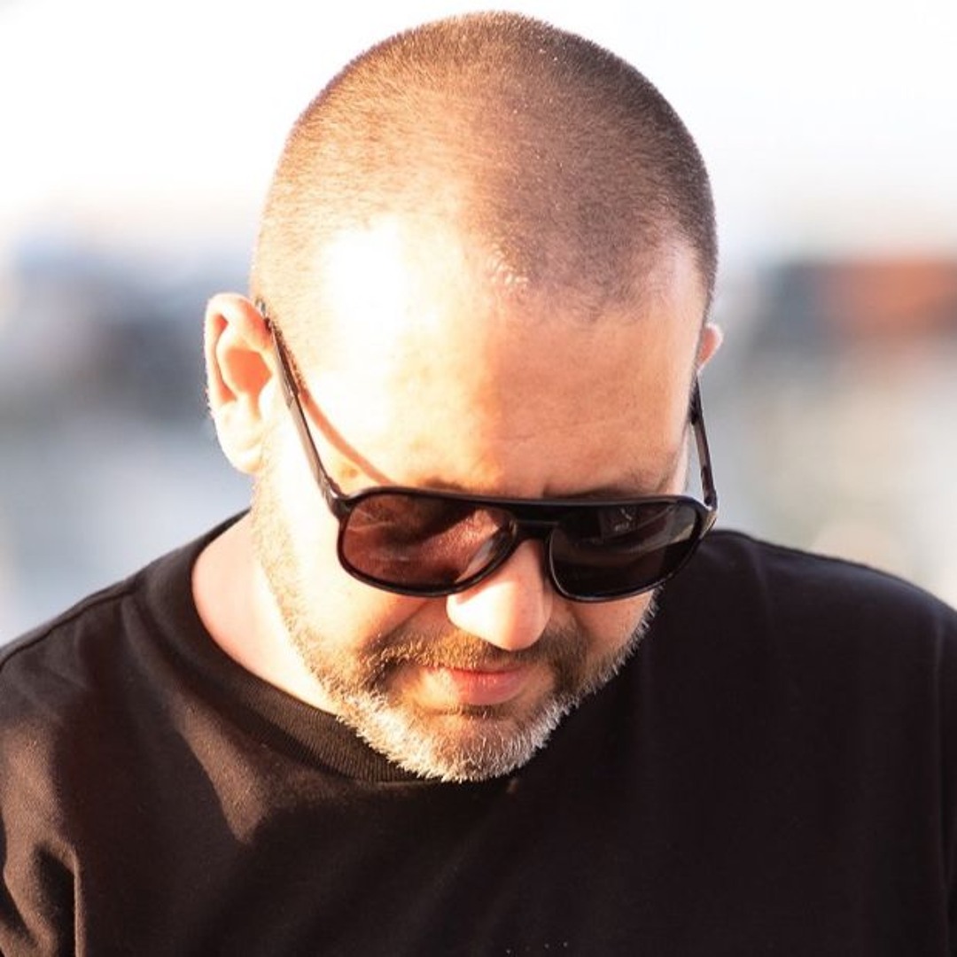 Stream Stefano Albanese music | Listen to songs, albums, playlists