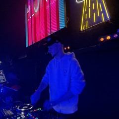 DJ . WAYCE