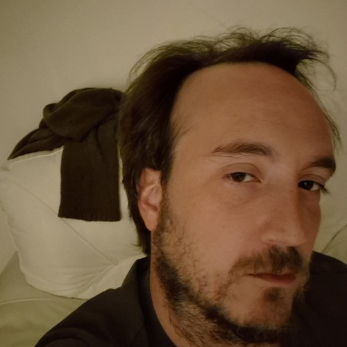 Stuck in the middle with you.m4a