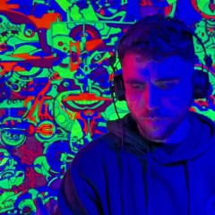 DJ Freddo