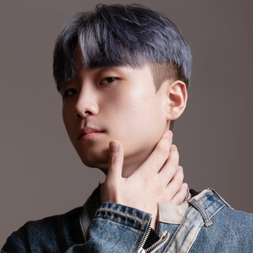 RIVER — artist photo