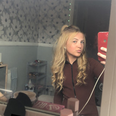 Maisie Ewels