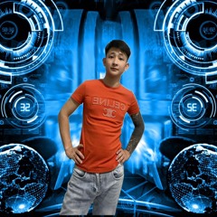 Cậu Bé Ham Chơi