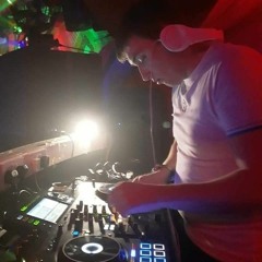 Dj Steven Bence