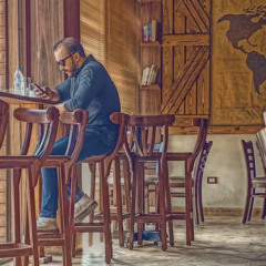 مصطفى حسنى