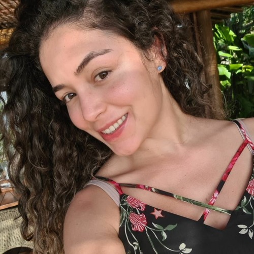 Ana Paula Vieira’s avatar