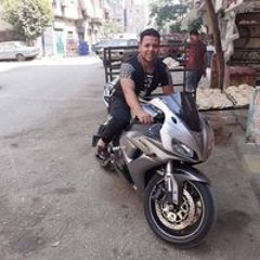 مصطفي مصطفي