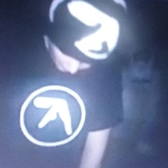 ☢︎︎𝚇𝕩𝐱𝑿𝑥xℯ𝓭ᖇ𝙚𝔜ㄖ⚠︎🕯️(xedreyo)