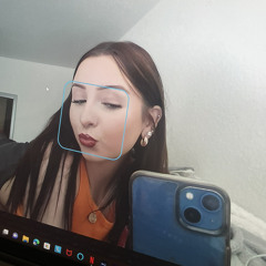makayla valadez