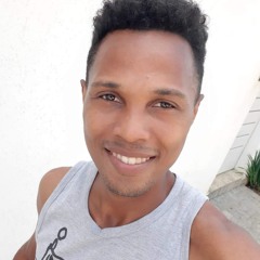 brown gamer