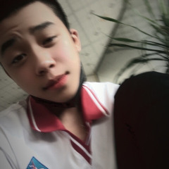 ấm con