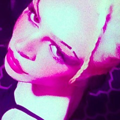 [LIL LILITH] - ɐlqǝɹʇo ɐɯoɹoso