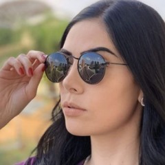 Laura Souza