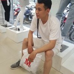 Phạm Hùng
