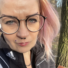 ᘜᗴᑎᗩᑌ𝔻𝔼𝕊ℍ𝔸𝕃𝔹