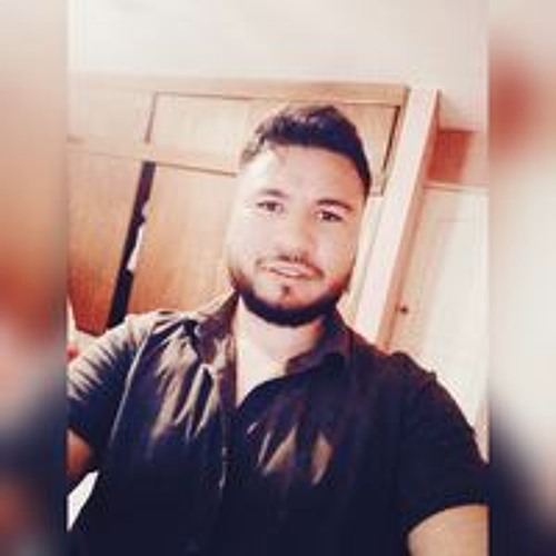 Lalo Cruz’s avatar