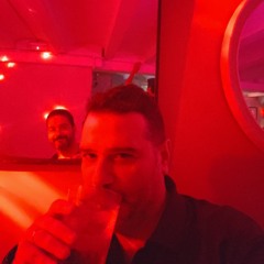 100% Vampire Weekend