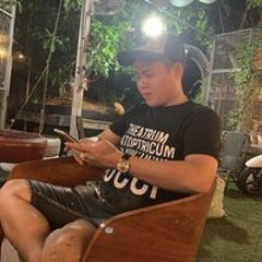 成阮 文