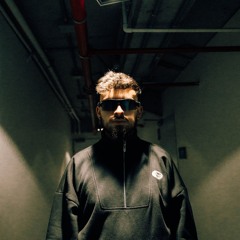 B-Helmet