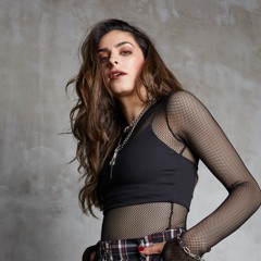 Layla Bina