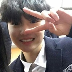 좋은 날도 흐린 날도 지나갈듯 머물러 있는 푸른 우리 꿈이기에