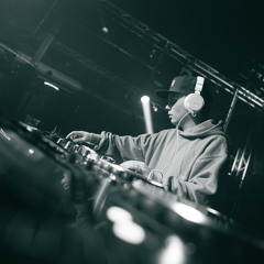DJ SAV1N