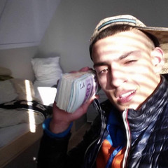 User 912126913