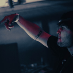 B on Rave