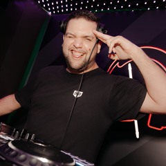 KARLOS PEREA