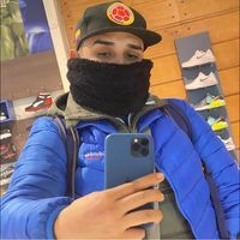 Sacando Agua Del Mar