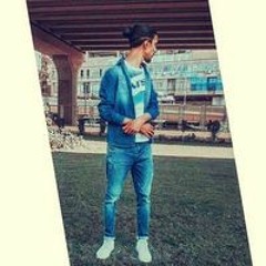 محمود مصطفي