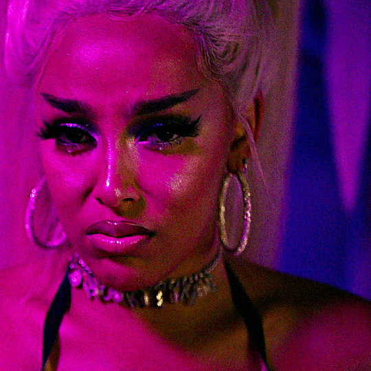 PinkTsunamii