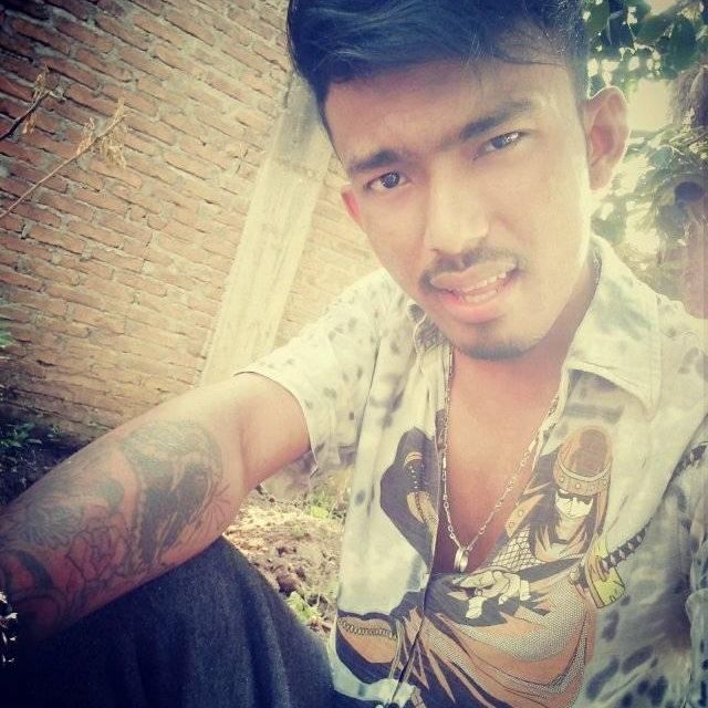 https://www.facebook.com/iblisdunia08