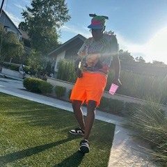 Chat aka Ms. Undastood