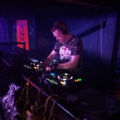 DJ Dan Wynne
