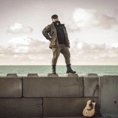 Dylanzeèzeune 1 jaar op zee