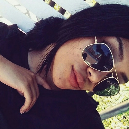 Karla Ortiz’s avatar