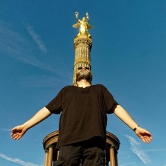 Walt Wellen / Berlin Techno Narrative