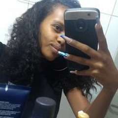 Evelyn Souza Nojentinha