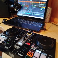 DJ CUAR-T