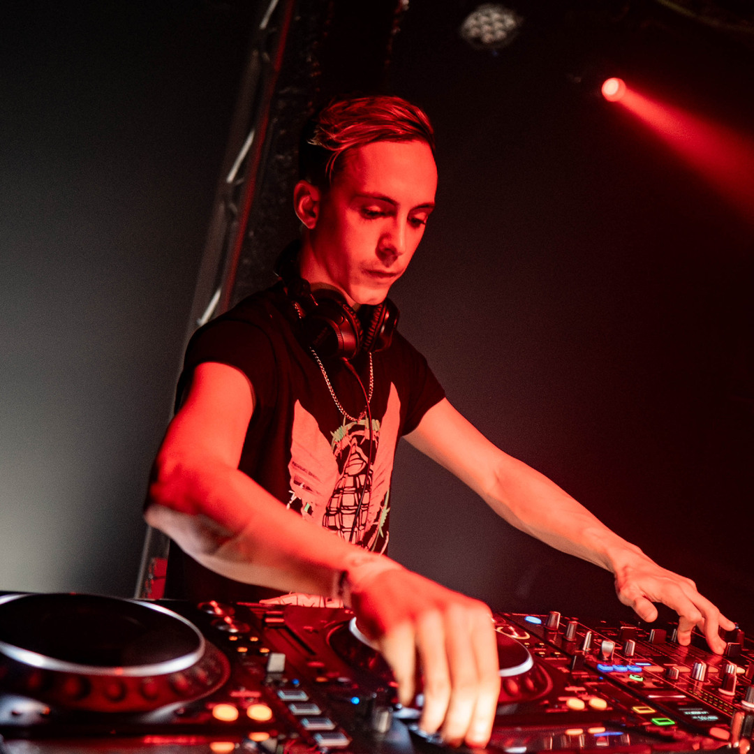 Stream Junki music | Listen to songs, albums, playlists for free