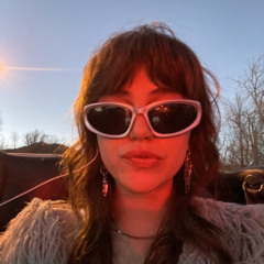 whothefuckismolly
