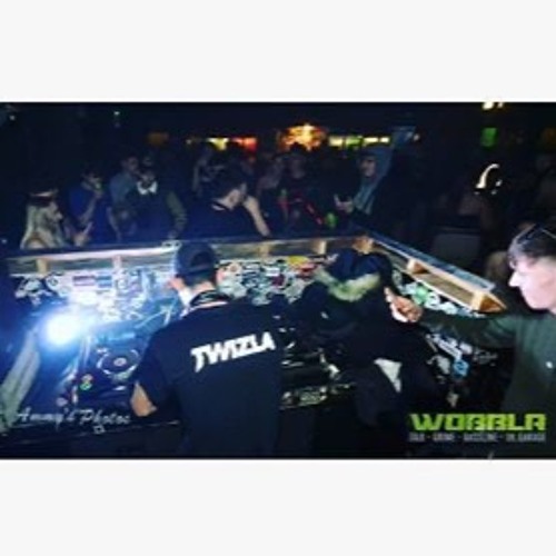 TWIZLA - OLDSKOOL JUMPUP vs ROLLERS(2decks)