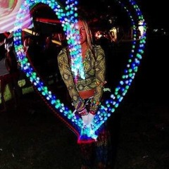 :~)AshliiRainbowStarfish(~:
