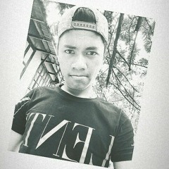 Fauzy Raend