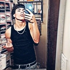 Xavier Lucero