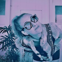 •  °  Åmmie • .