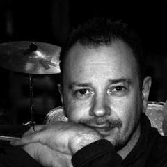 Daniele Silvestri Drummer