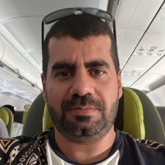 .أَقِلّي اللَومَ عاذِلَ وَالعِتابا وَقولي إِن أَصَبتُ لَقَد أَصابا _جرير