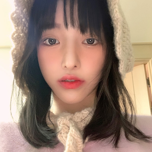 Hana Lee’s avatar